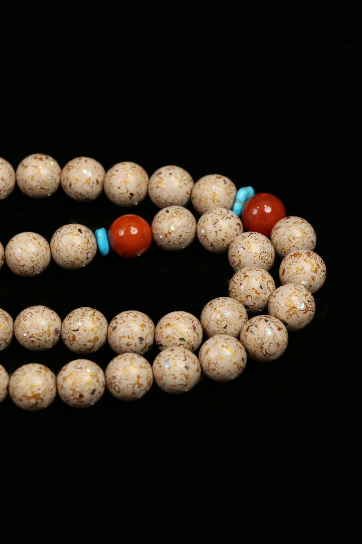 Essence Tasbih