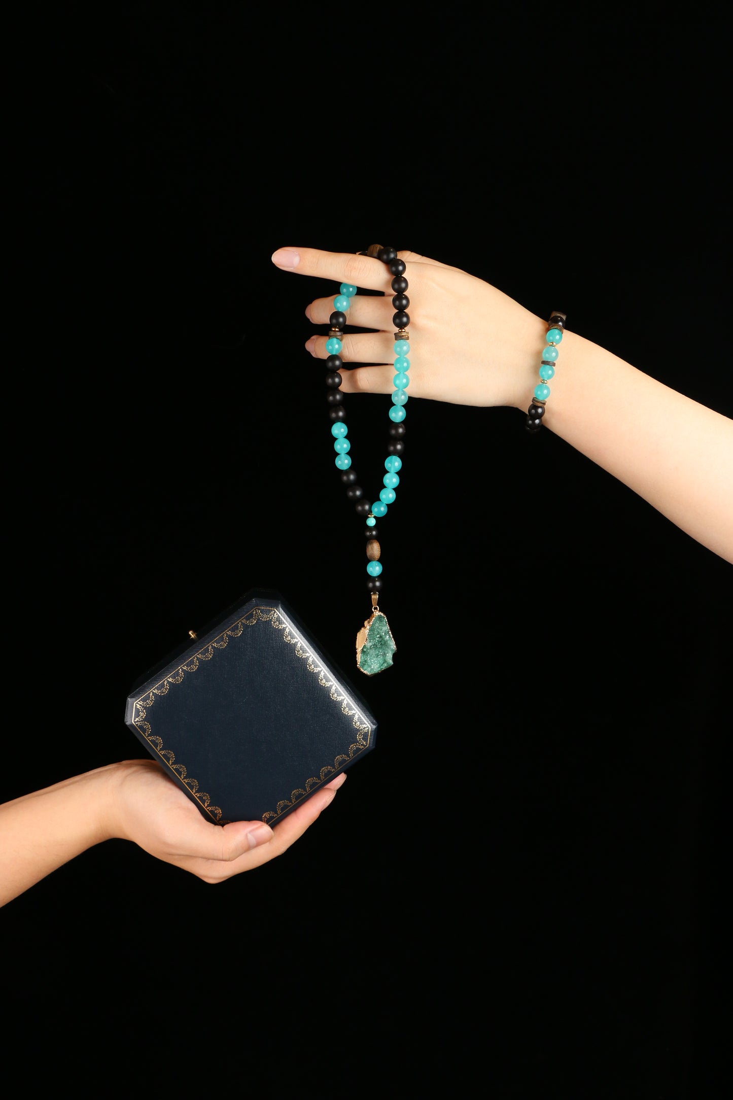 Skyline Tasbih & Bracelet Set